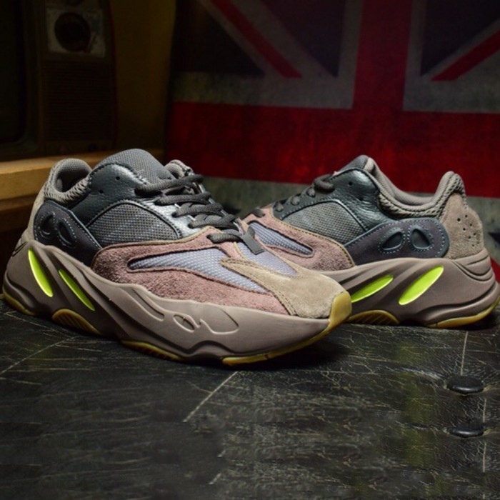 X Kanye Yeezy 700 3M Retro ulzzang ins Running Shoes-Brown_25693