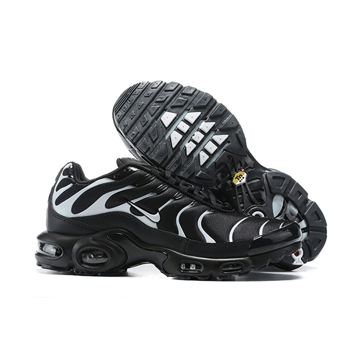 Air Max Plus TN OG Running Shoes-Black/White-5895343