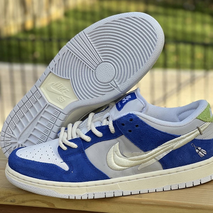 Fly Streetwear x SB Dunk Low Running Shoes-White/Blue-2113470