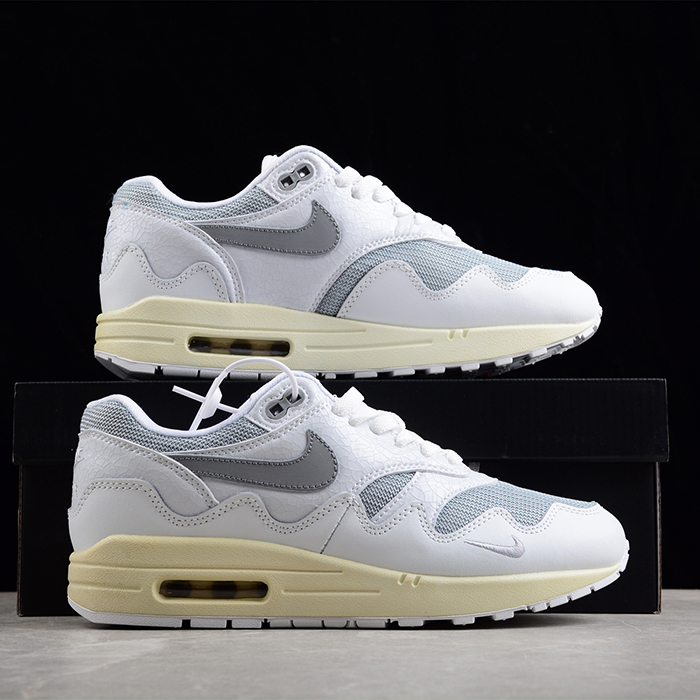Air Max 1 Cactus Jack Running Shoes-White/Grey-6403572