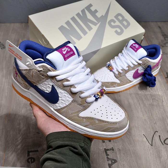 SB Dunk Low Running Shoes-White/Brown-8694915
